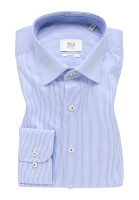 Eterna overhemd SLIM FIT TWILL lichtblauw met Kentkraag in smalle snit