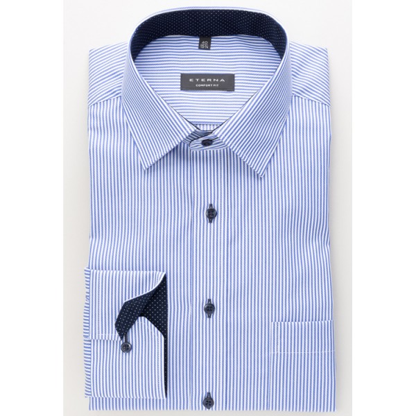 Camisa Eterna COMFORT FIT TWILL RAYAS azul medio con cuello Kent moderno de corte clásico