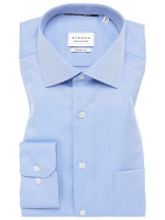 Eterna overhemd COMFORT FIT UNI POPELINE lichtblauw met Kentkraag in klassieke snit
