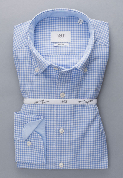 Chemise Eterna SLIM FIT TWILL bleu clair avec col Button Down en coupe étroite