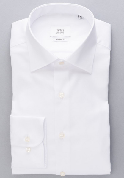 Camisa Eterna MODERN FIT TWILL blanco con cuello Clásico Kent de corte moderno