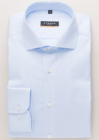 Eterna Hemd SLIM FIT UNI POPELINE hellblau mit Hai Kragen in schmaler Schnittform